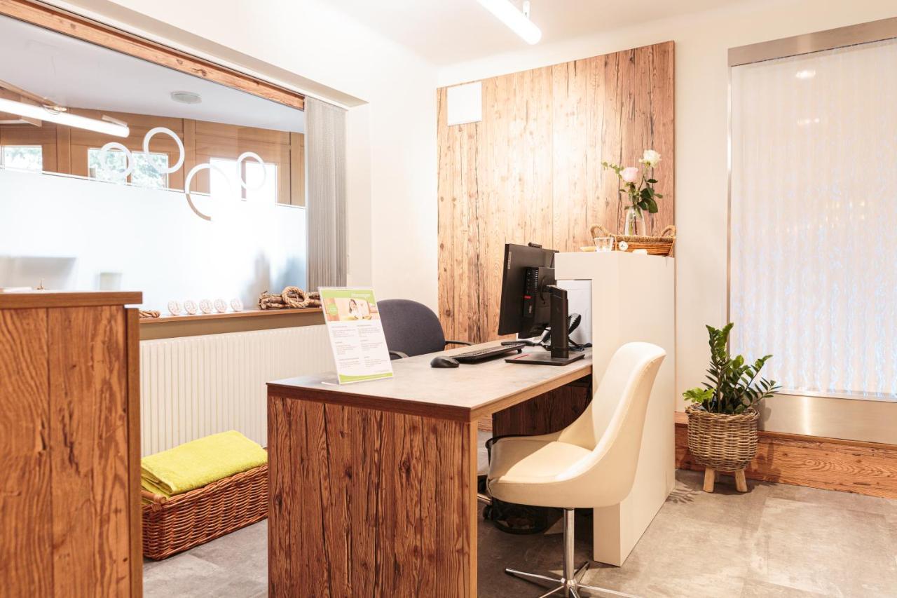 Vitalzeit Hotel Weber Bad Schönau Buitenkant foto