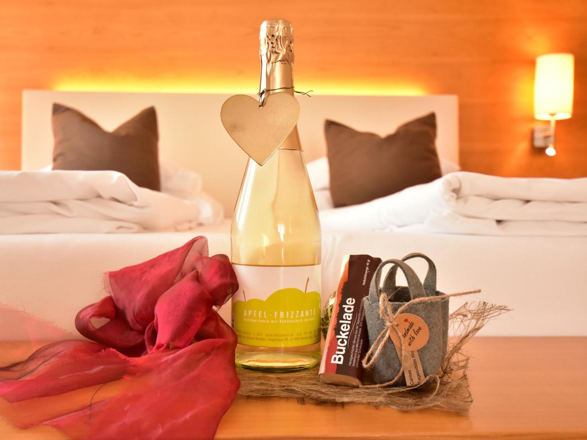 Vitalzeit Hotel Weber Bad Schönau Buitenkant foto